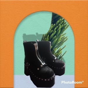 Demonias Boots Platform (ASHES-100)